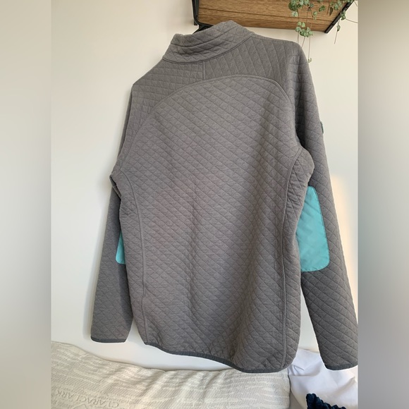 Woods women’s Pullover. Medium. - Picture 3 of 7